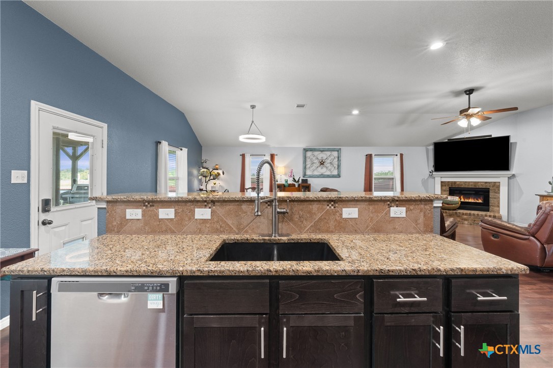 704 Ridgeview Drive Property Photo 15