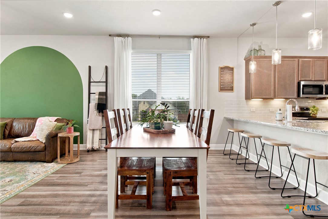 5700 Red Fish Court Property Photo 8