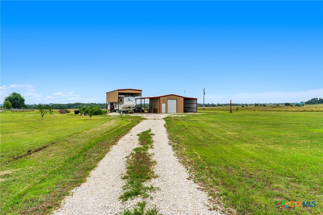 6290 Fm 182 Property Photo 1