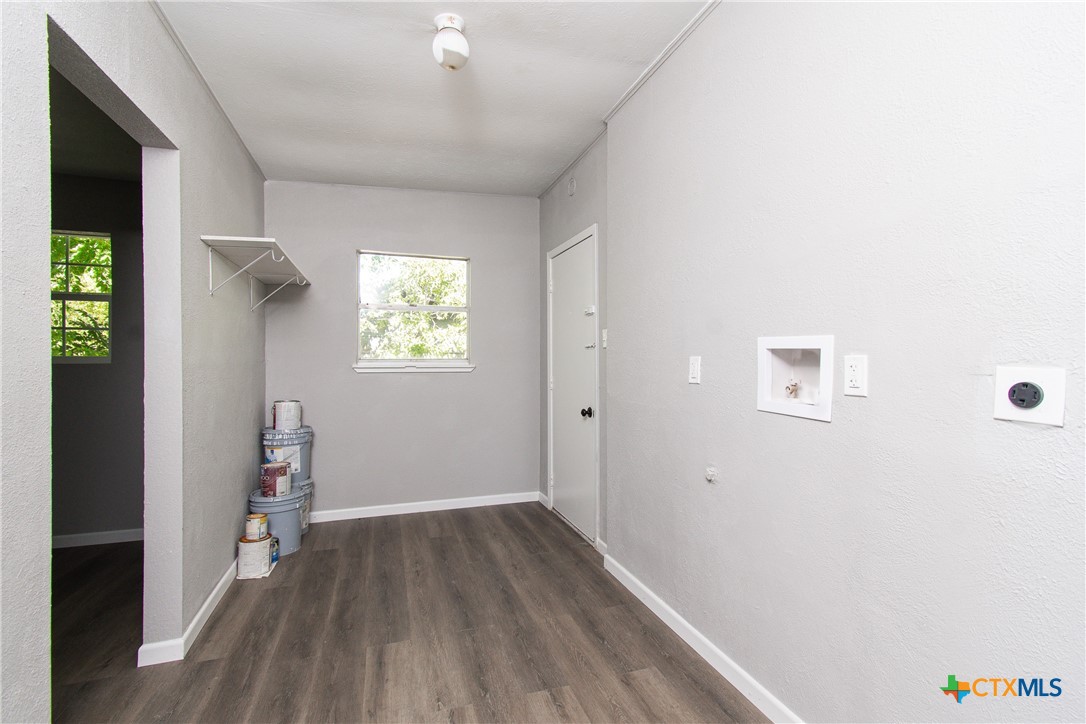 605 N Main Street Property Photo 14