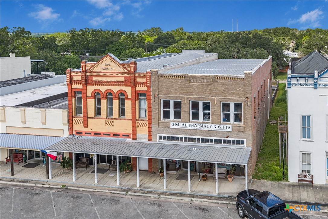 212 S Commercial Street Property Photo 25