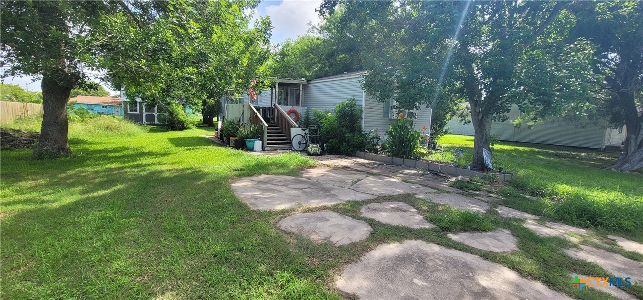706 W Cleveland Avenue Property Photo 1
