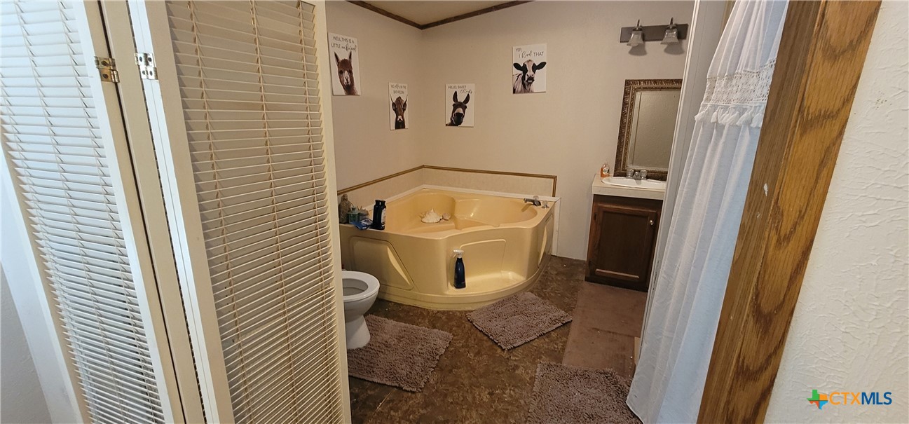 706 W Cleveland Avenue Property Photo 9