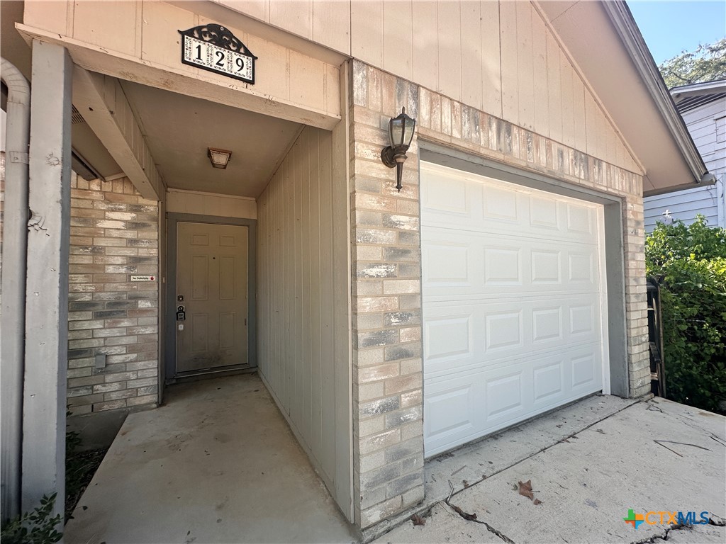 129 Riverside Drive Property Photo 2