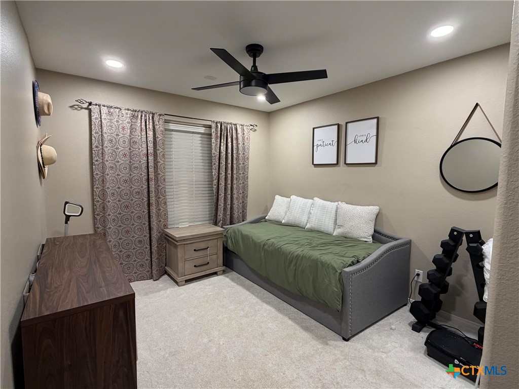 210 Cobble Stone Court Property Photo 17