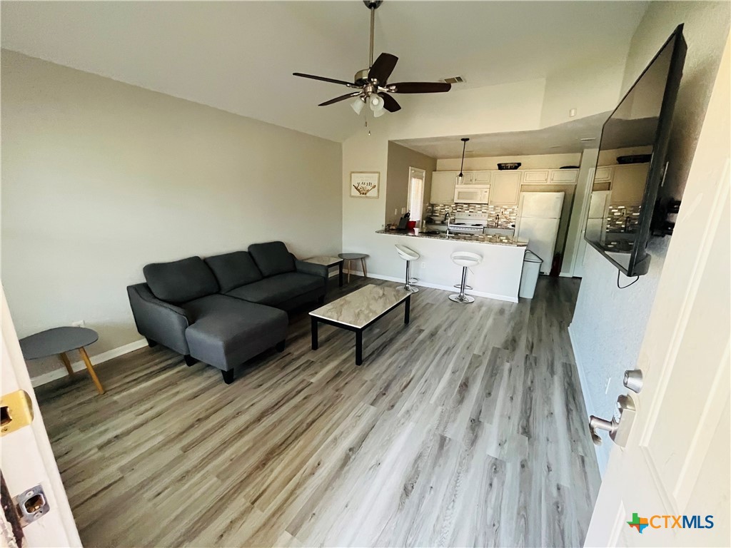 4603 John David Drive A Property Photo 3