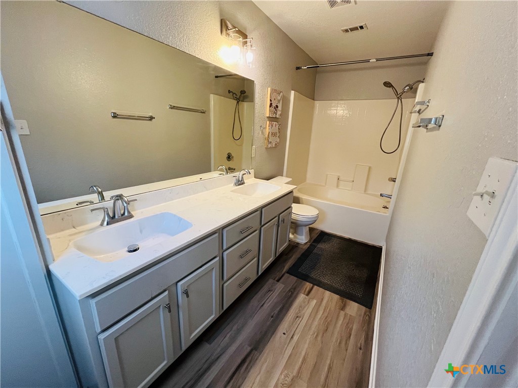 4603 John David Drive A Property Photo 14