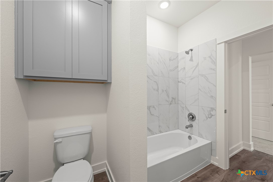 401 Mustang Loop Property Photo 39