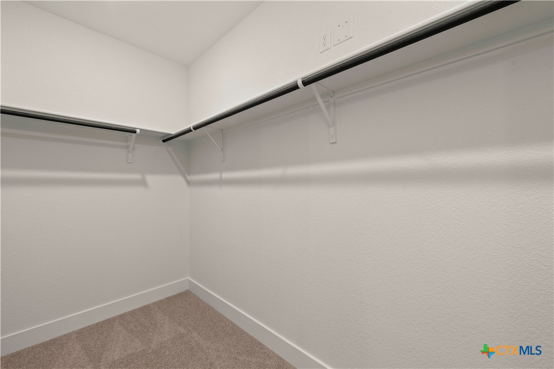 8725 Ponderosa Pine Road Property Photo 11