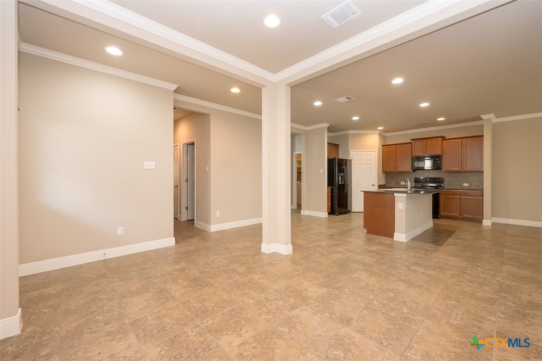 7523 Buffalo Grass Drive Property Photo 21