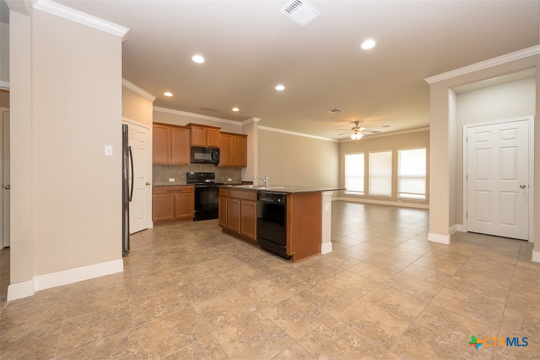 7523 Buffalo Grass Drive Property Photo 24