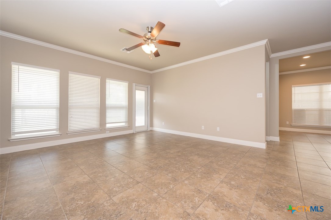 7523 Buffalo Grass Drive Property Photo 28