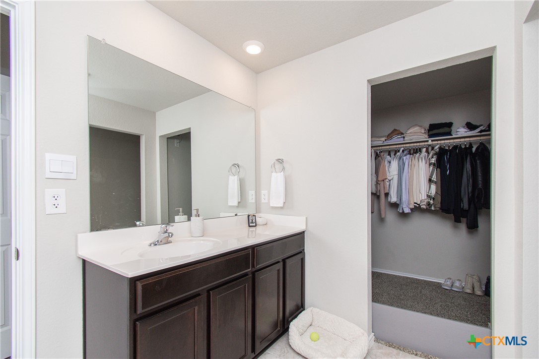 1309 Prairie Clover Road Property Photo 14