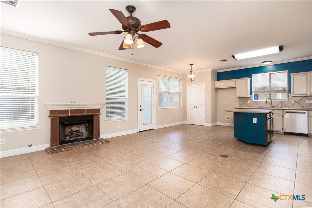 1705 Ascot Lane Property Photo 11
