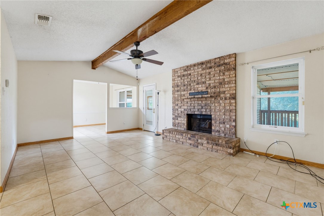 1007 Tyler Drive Property Photo 4