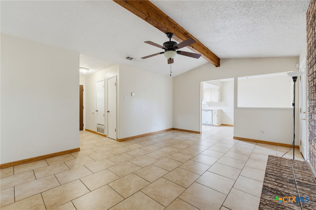 1007 Tyler Drive Property Photo 6
