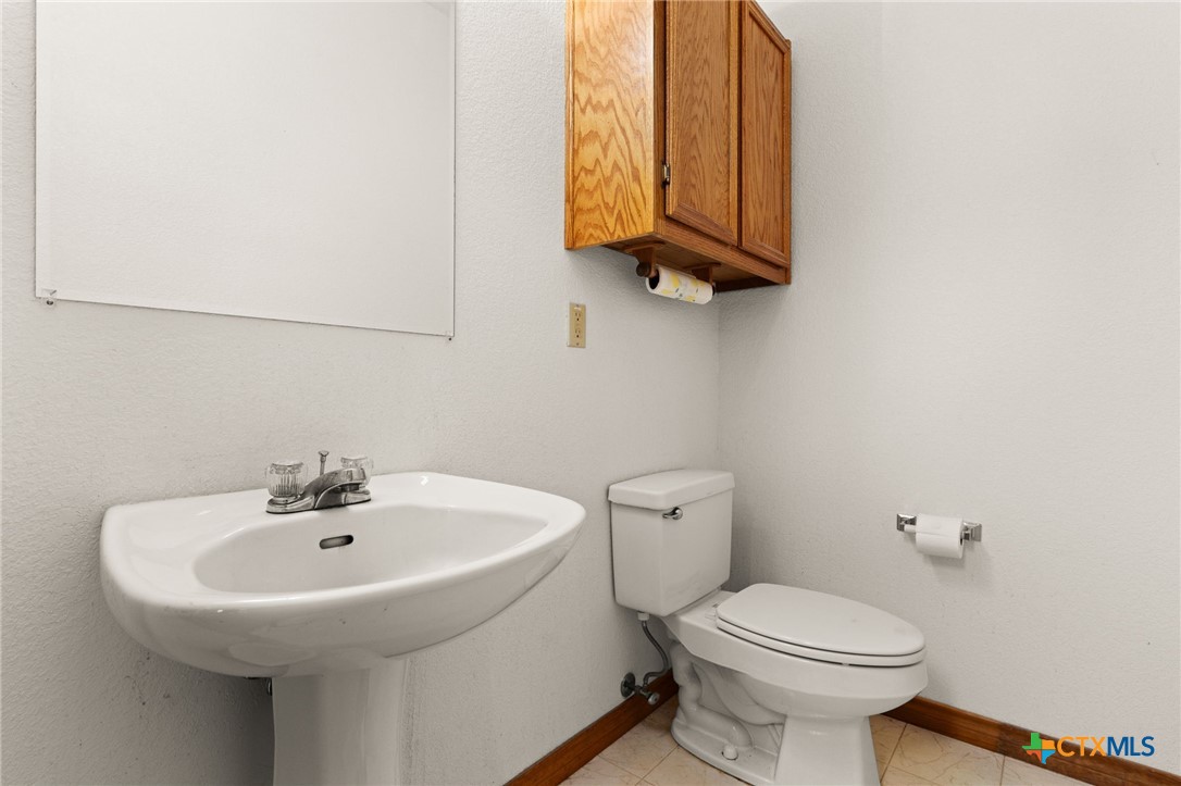 408 N Key Avenue Property Photo 17