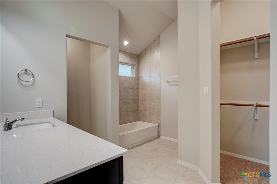 171 White Dunes Drive Property Photo 18