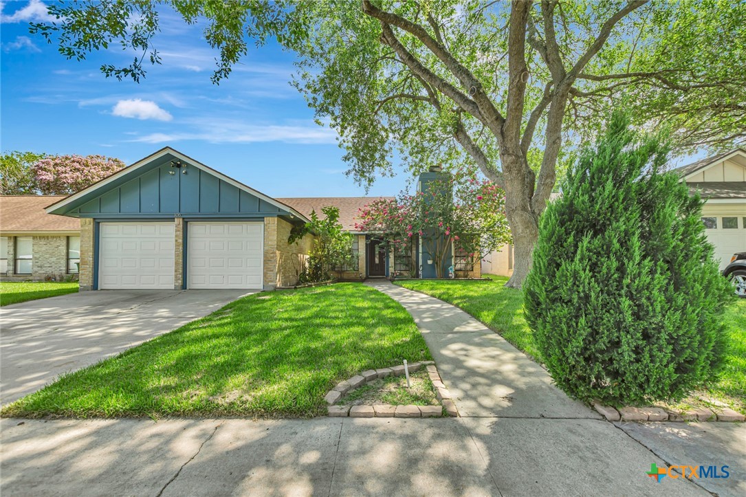 106 Rebecca Lane Property Photo 1