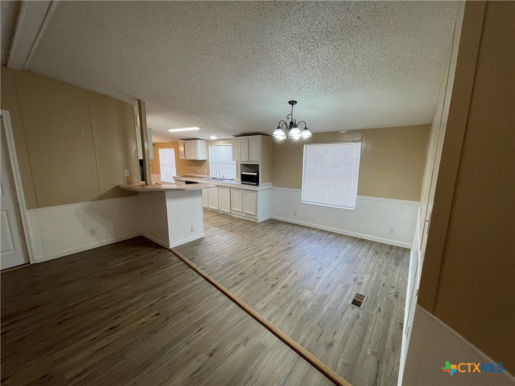 629 Buck Trail Property Photo 6