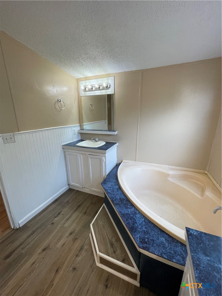 629 Buck Trail Property Photo 19