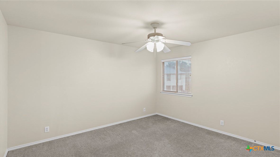 152 Falcon Xing Property Photo 21