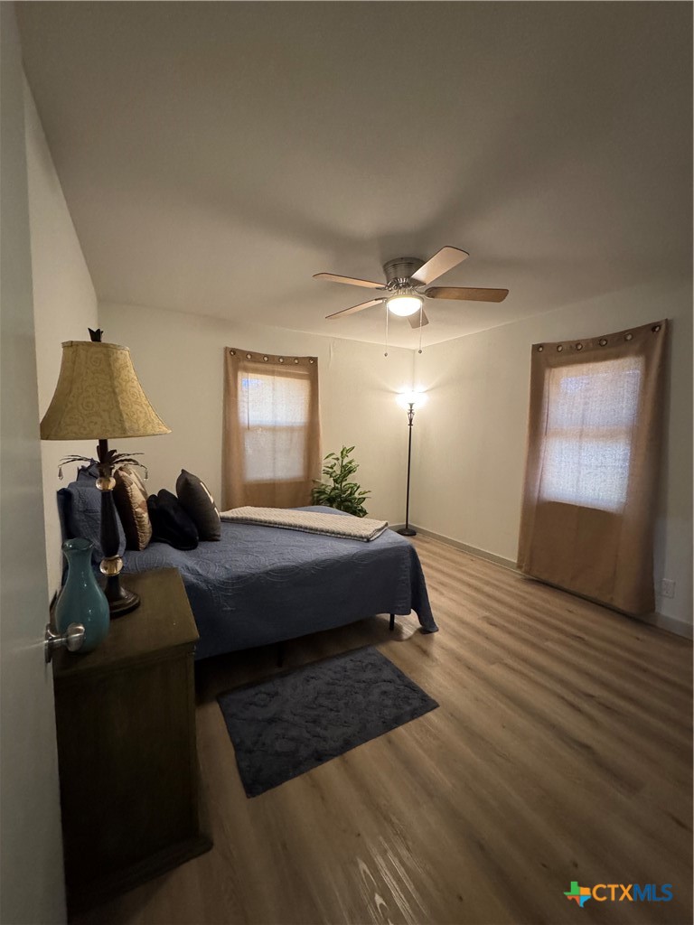 2109 W. Ave. B A Property Photo 11