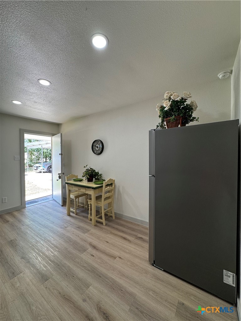 2109 W. Ave. B A Property Photo 15