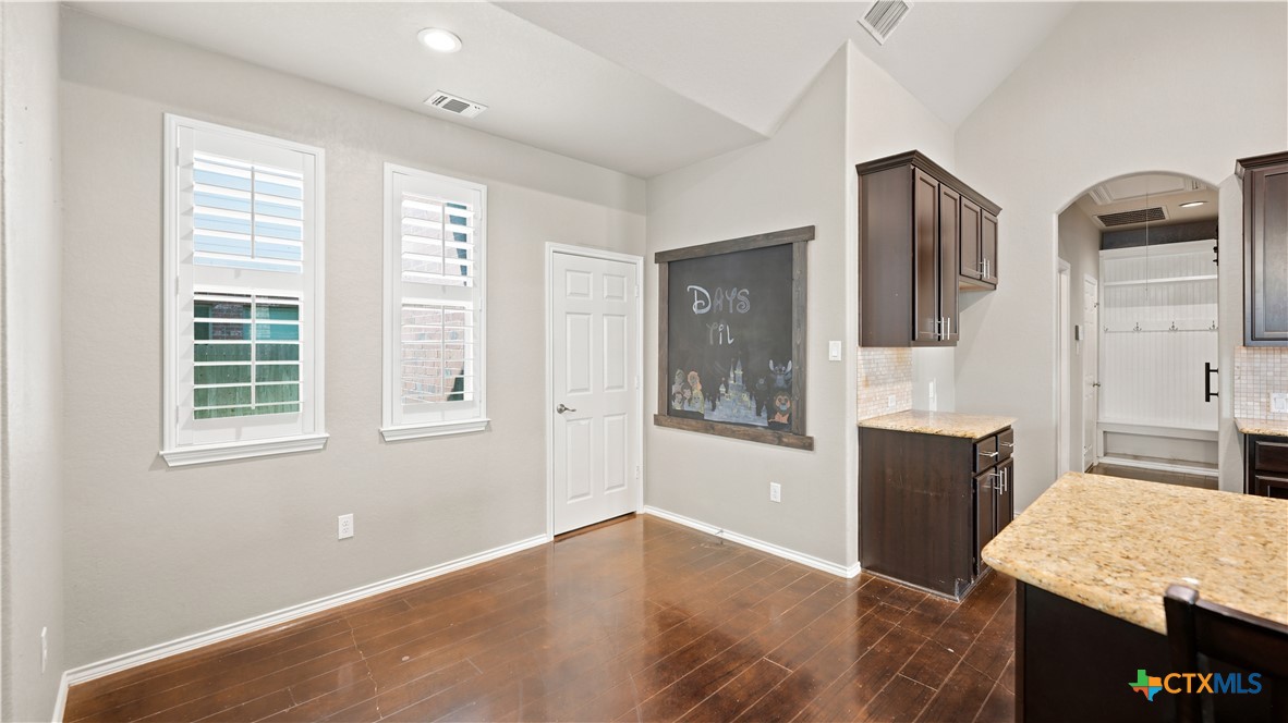 2083 Western Pecan Property Photo 19
