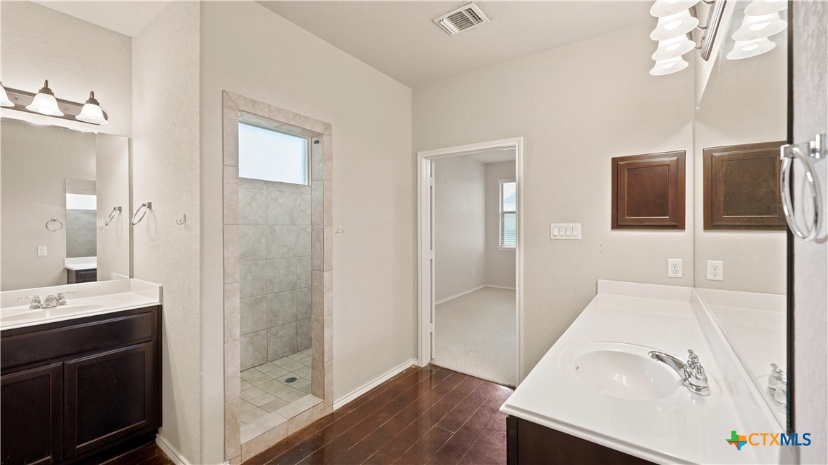 2083 Western Pecan Property Photo 20