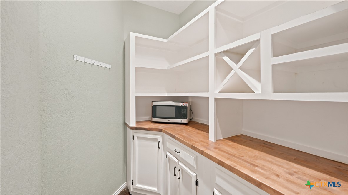 2083 Western Pecan Property Photo 22