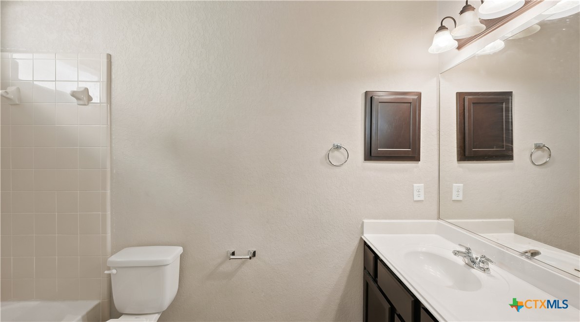 2083 Western Pecan Property Photo 31