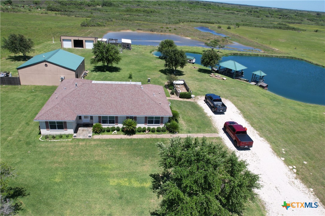 446 Gibb Boulevard Property Photo 3