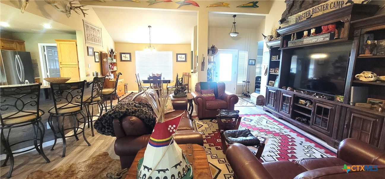 446 Gibb Boulevard Property Photo 23