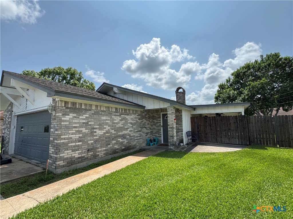 217 Versailles Street Property Photo 33