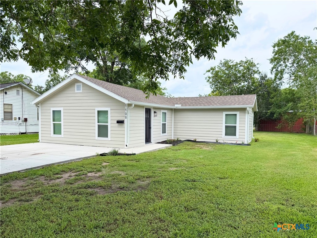 1108 Harvey Lane Property Photo 1