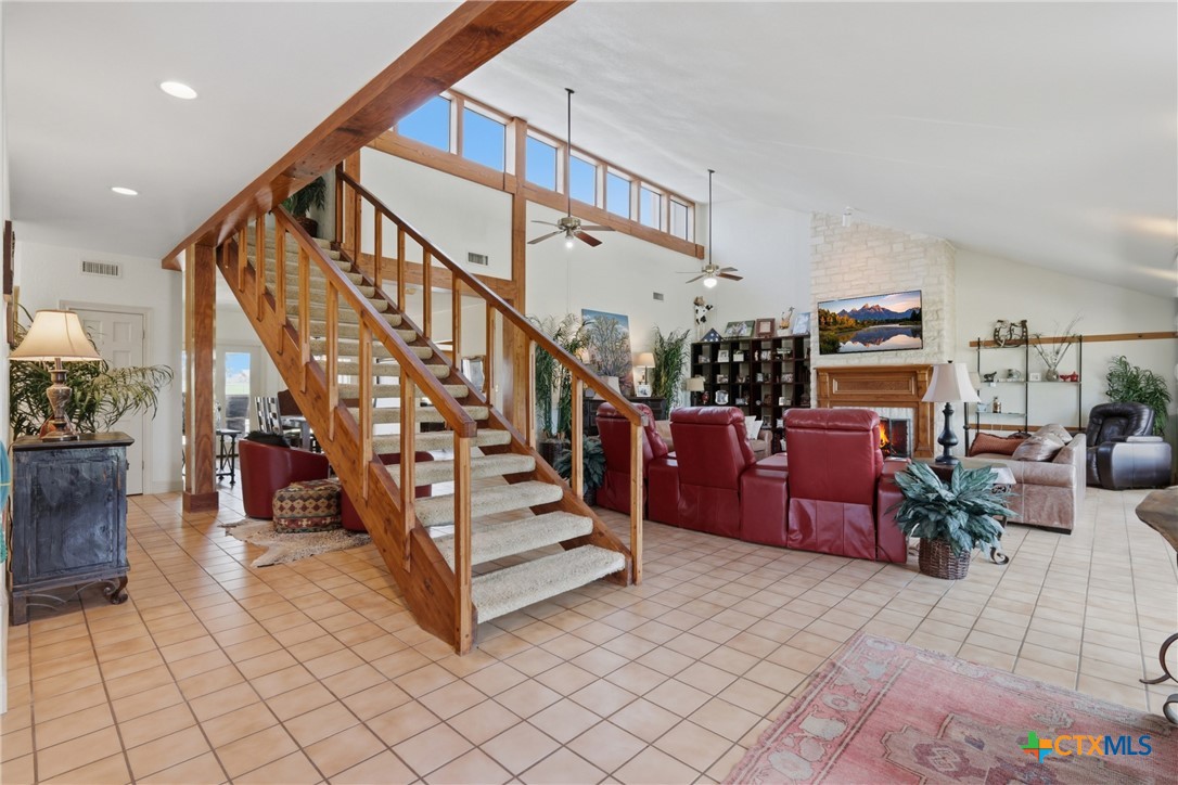 4874 Old Lehmann Road Property Photo 7