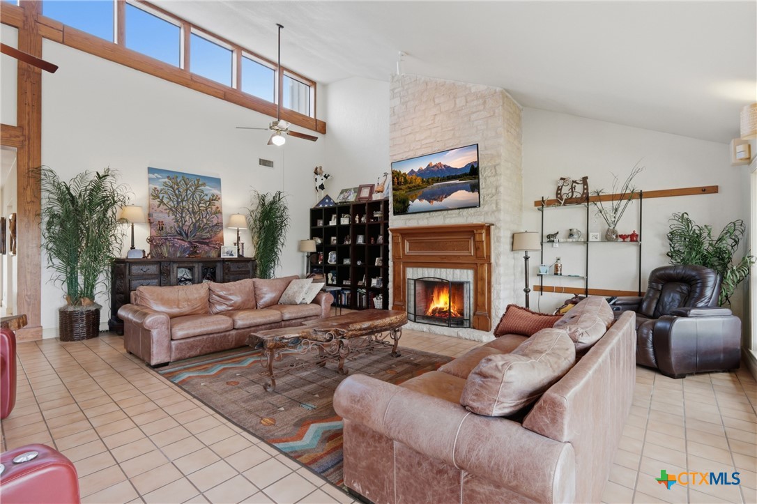 4874 Old Lehmann Road Property Photo 13