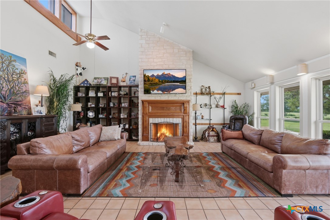 4874 Old Lehmann Road Property Photo 17