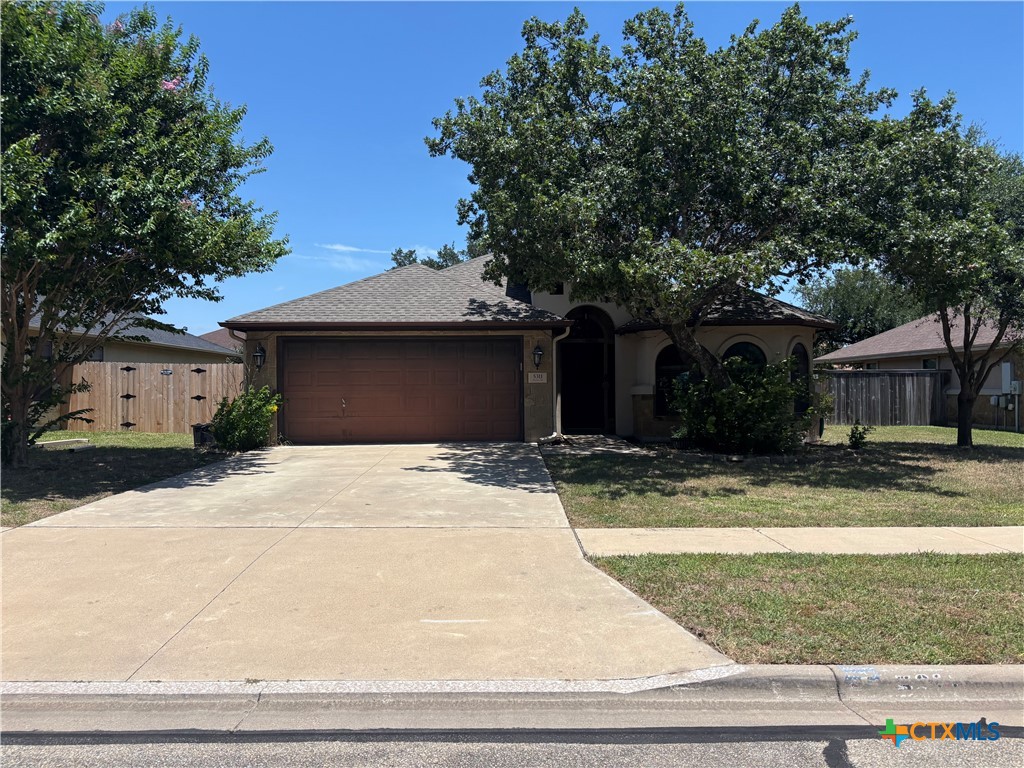 5311 Encino Oak Way Property Photo 1
