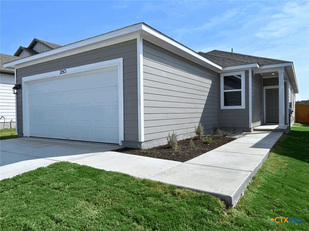 260 Firefox Way Property Photo 3