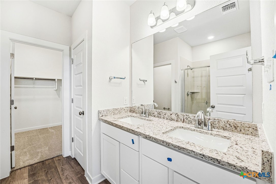 260 Firefox Way Property Photo 15