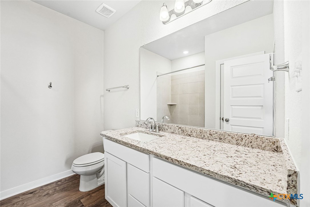 260 Firefox Way Property Photo 18