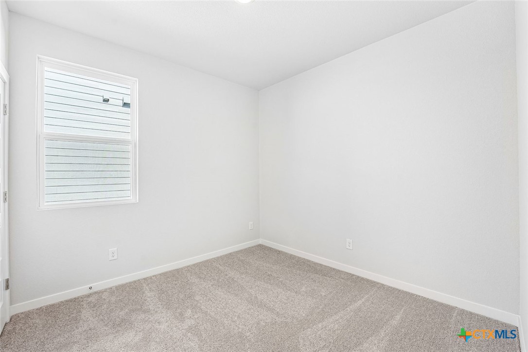 260 Firefox Way Property Photo 19