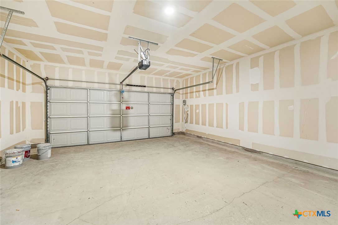 260 Firefox Way Property Photo 25