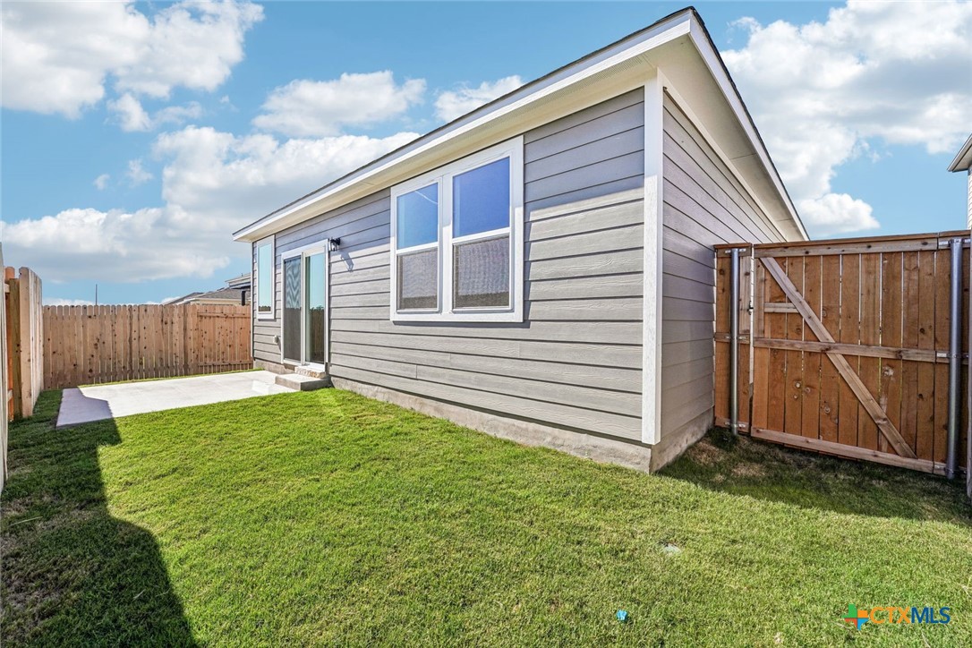 260 Firefox Way Property Photo 26
