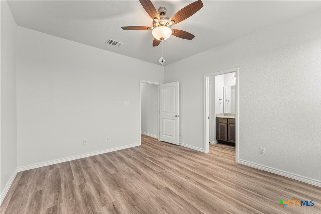 1110 Zora Drive B Property Photo 11