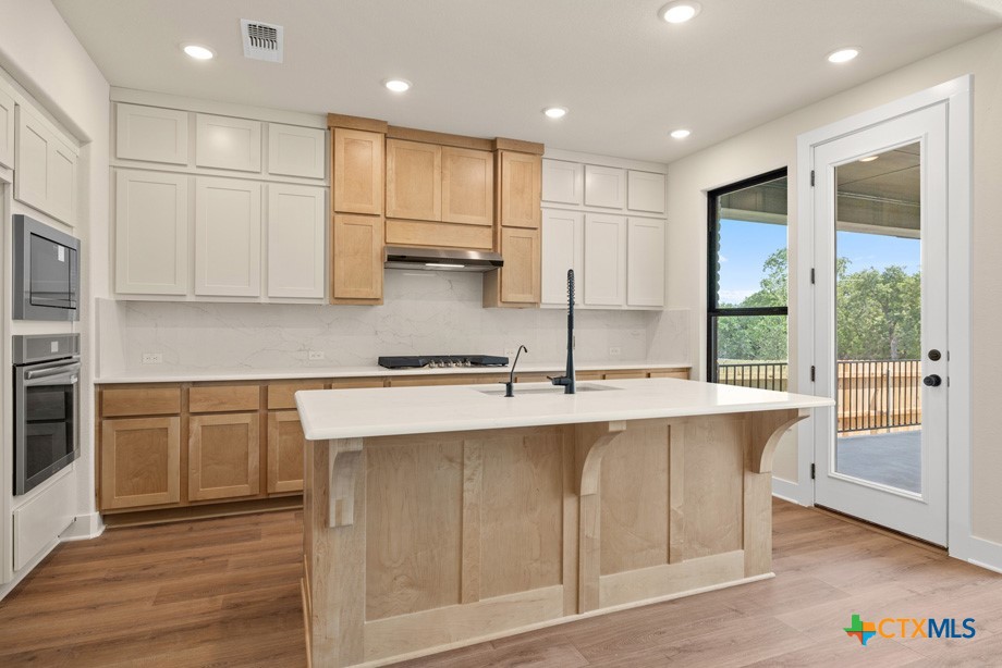 1475 Cypress Paul Street Property Photo 4