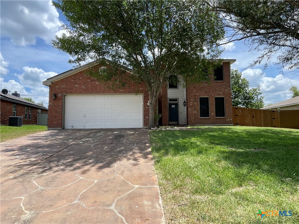 925 Mustang Trail Property Photo