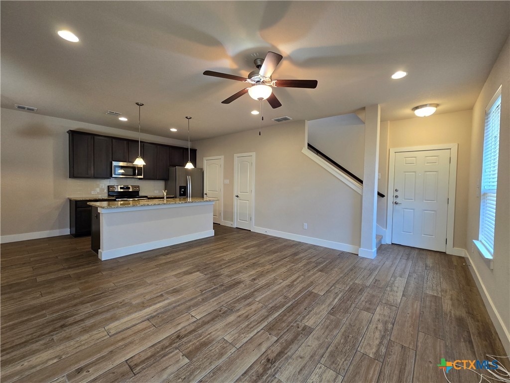 750 Milestone Park Property Photo 2